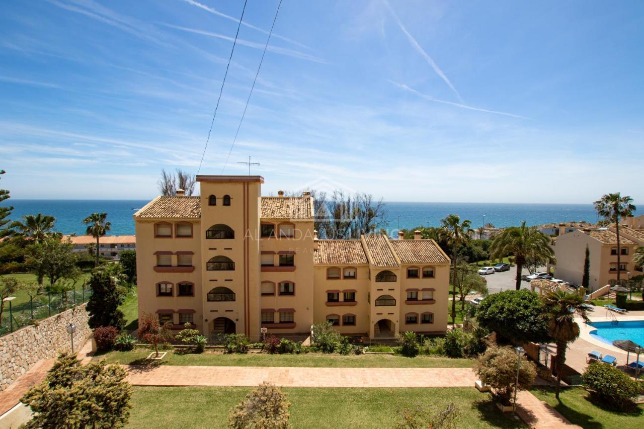 Panoramic Sea Views And Direct Access To The Beach From The Community In Torrenueva Málaga Exterior foto